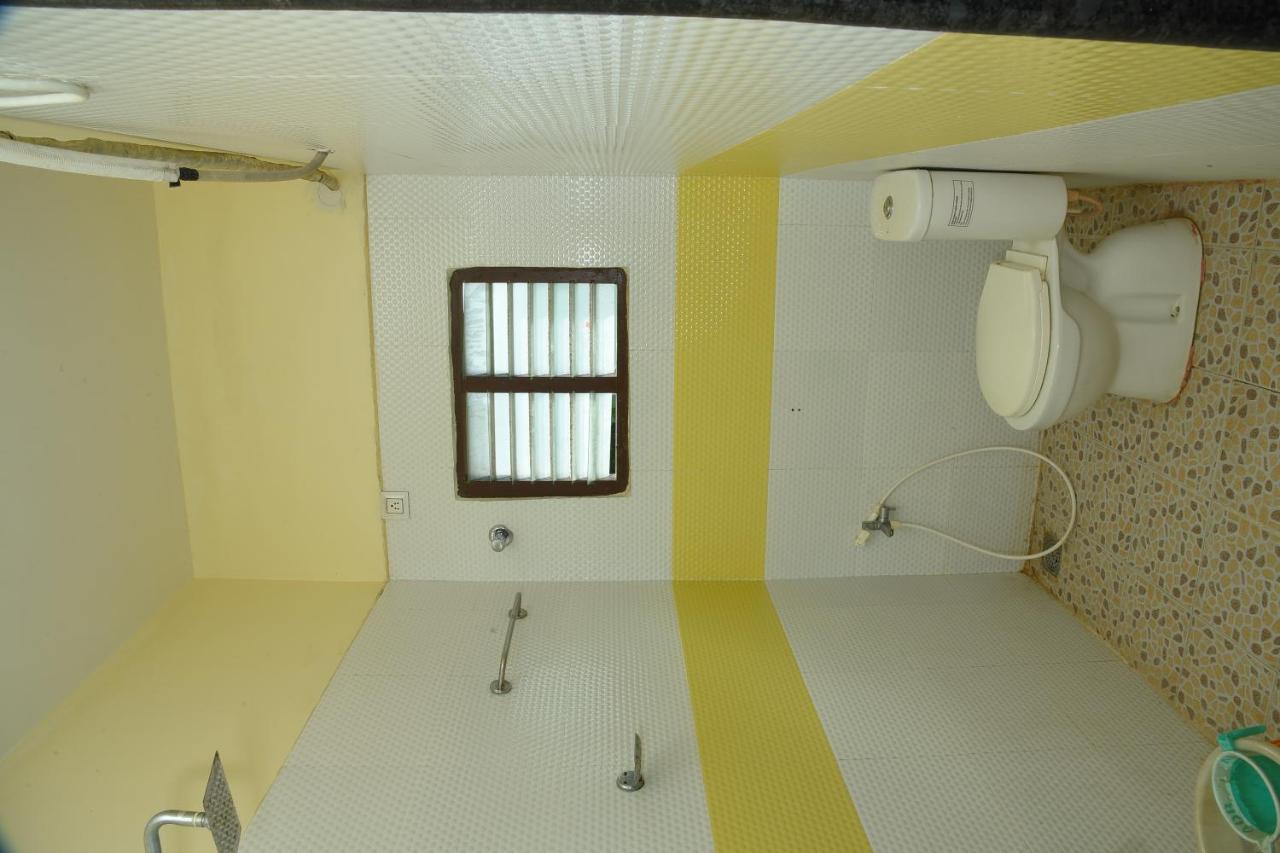 Thiruchendur Stayz Vairavel Residency Tiruchchendūr Esterno foto
